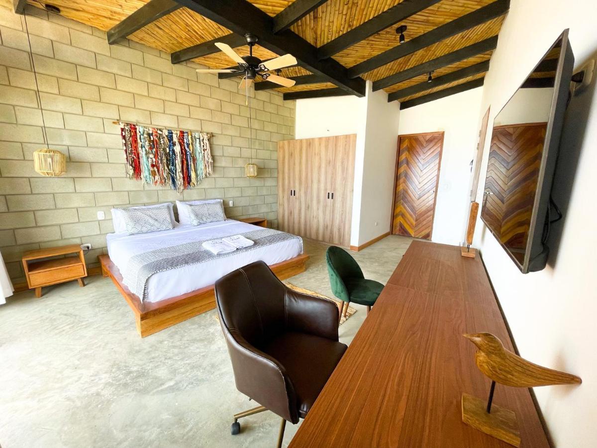 Diem Vichayito Beachfront Eco-Luxury Екстериор снимка