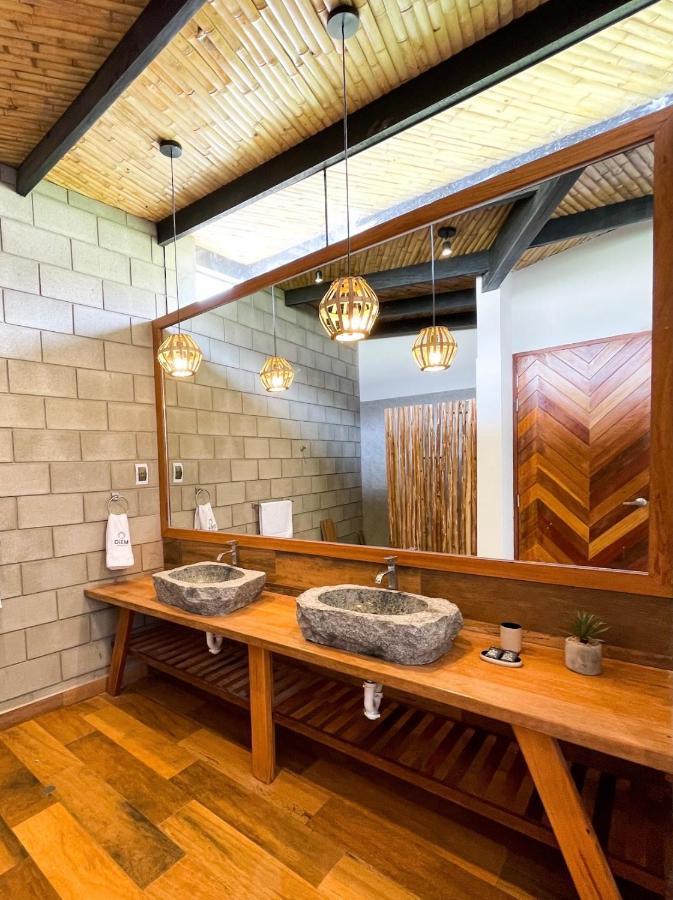 Diem Vichayito Beachfront Eco-Luxury Екстериор снимка