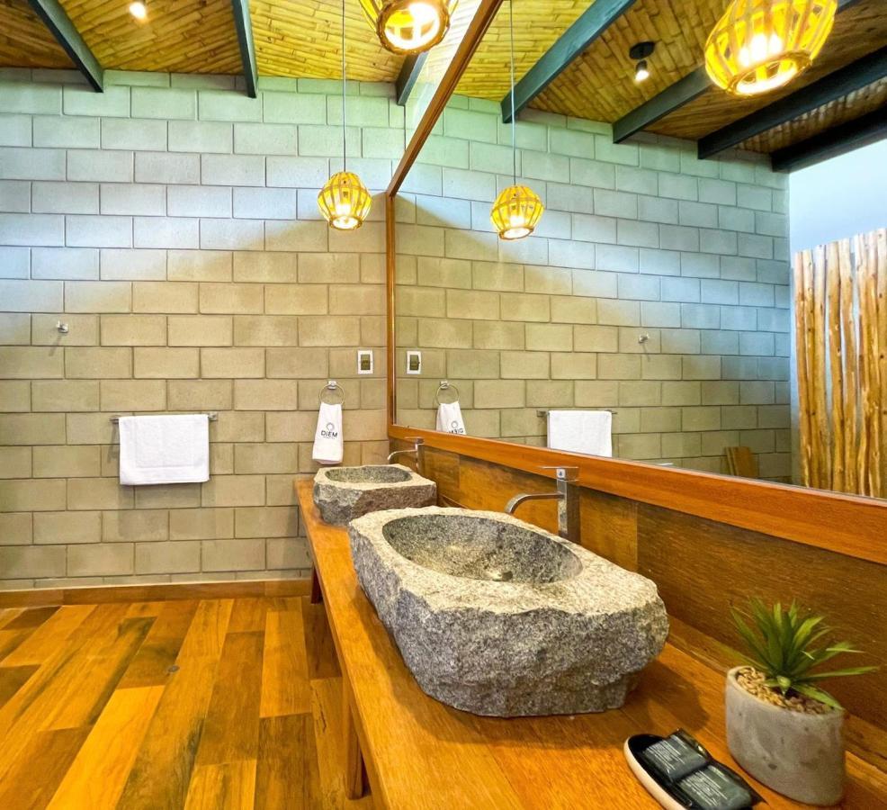 Diem Vichayito Beachfront Eco-Luxury Екстериор снимка