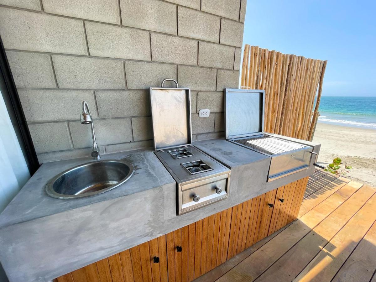 Diem Vichayito Beachfront Eco-Luxury Екстериор снимка