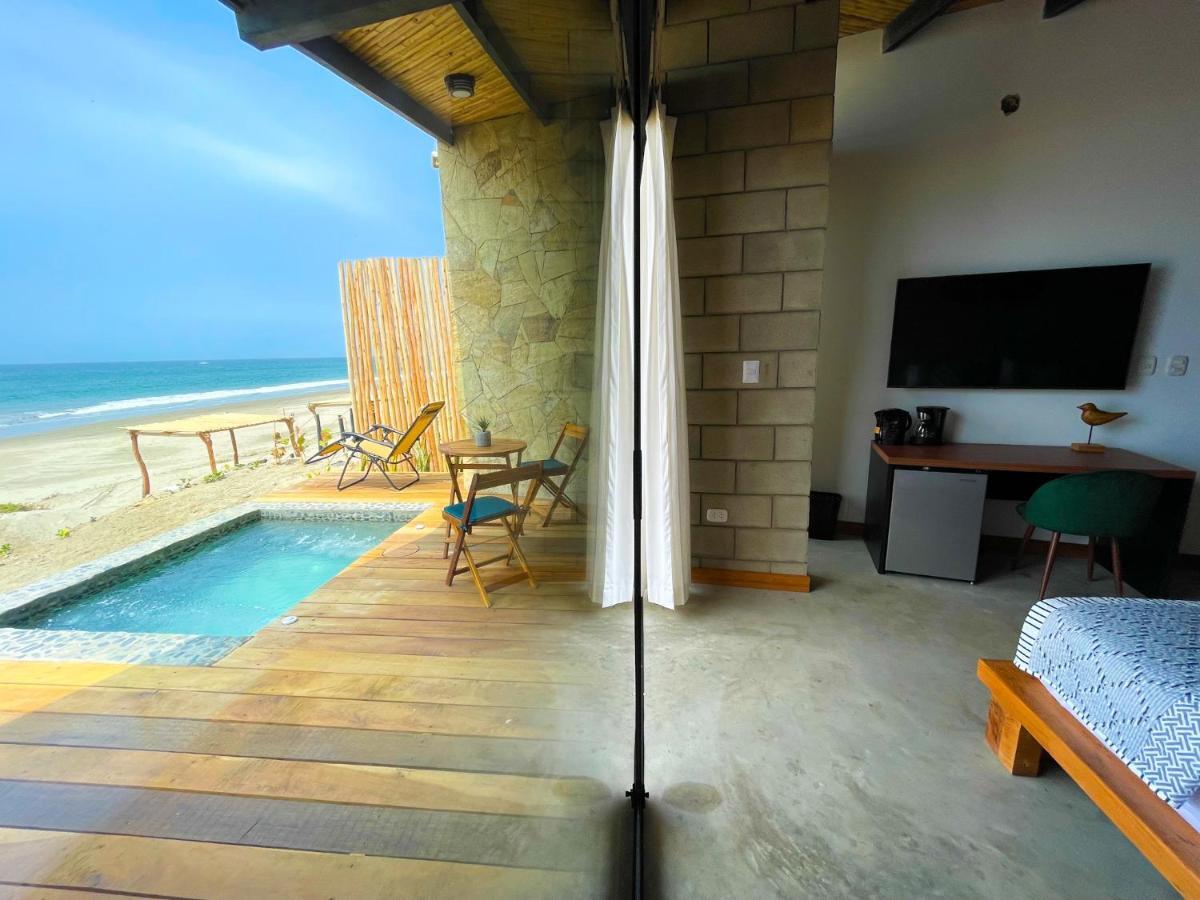 Diem Vichayito Beachfront Eco-Luxury Екстериор снимка