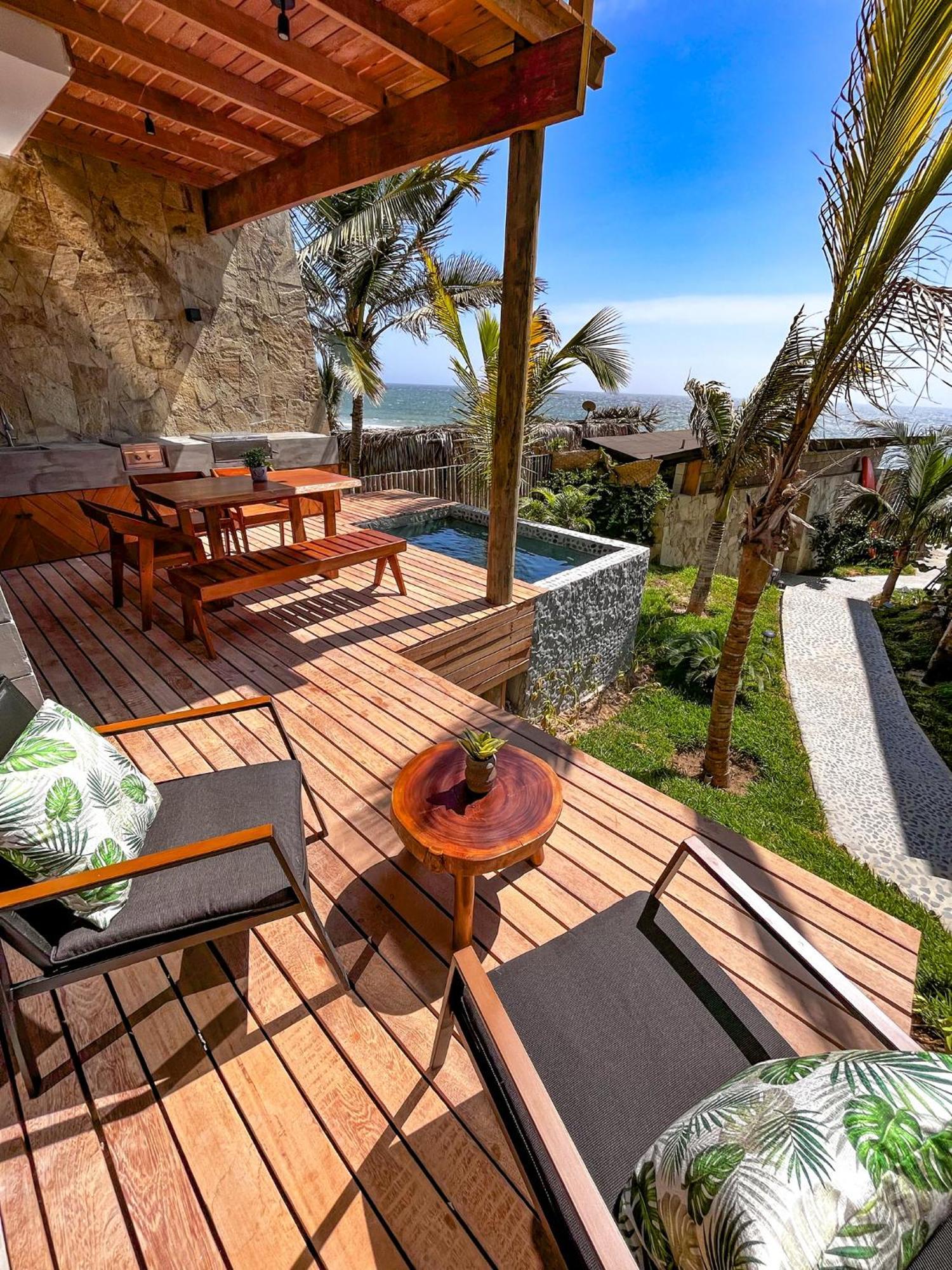 Diem Vichayito Beachfront Eco-Luxury Екстериор снимка