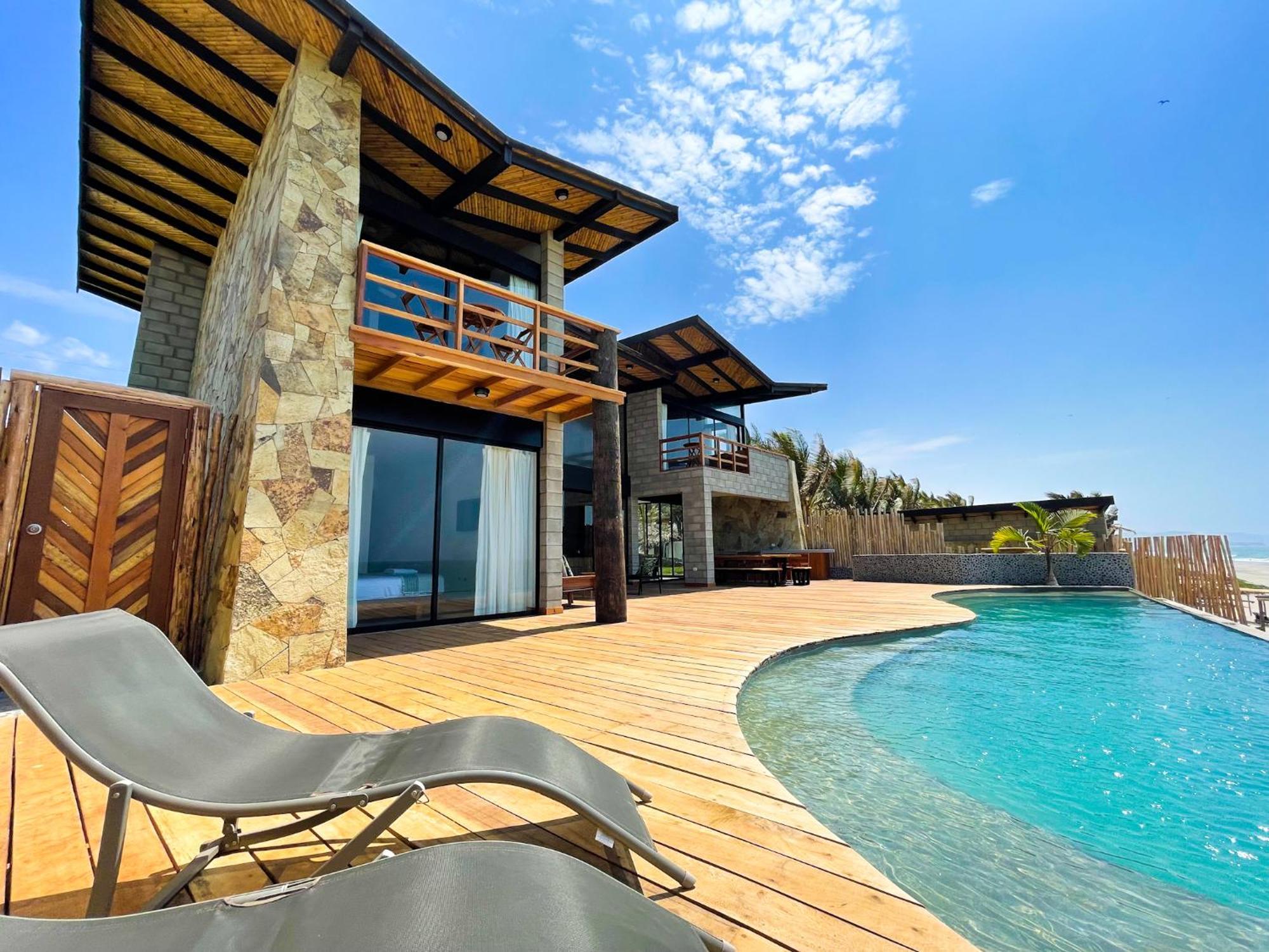 Diem Vichayito Beachfront Eco-Luxury Стая снимка
